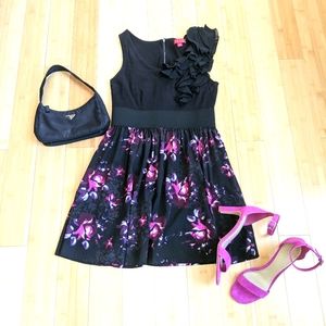 ❤️‍🔥 Elle Women's Sleeveless Dress Size M